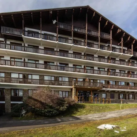 & La Grande Cordee Aparthotel Combloux